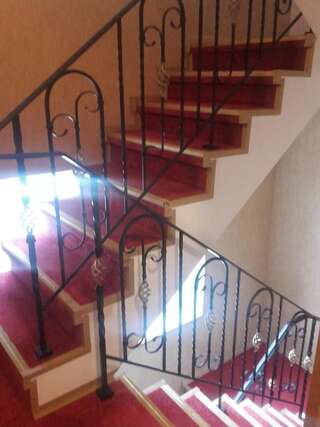 Гостевой дом Sveciu Namai Avada Клайпеда Семейный номер-5